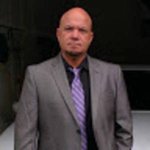 Meet your Posher, Larry